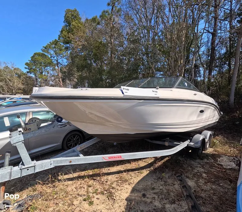 Slide: The Image of Sea Ray SPX 210 2022 - 16217777