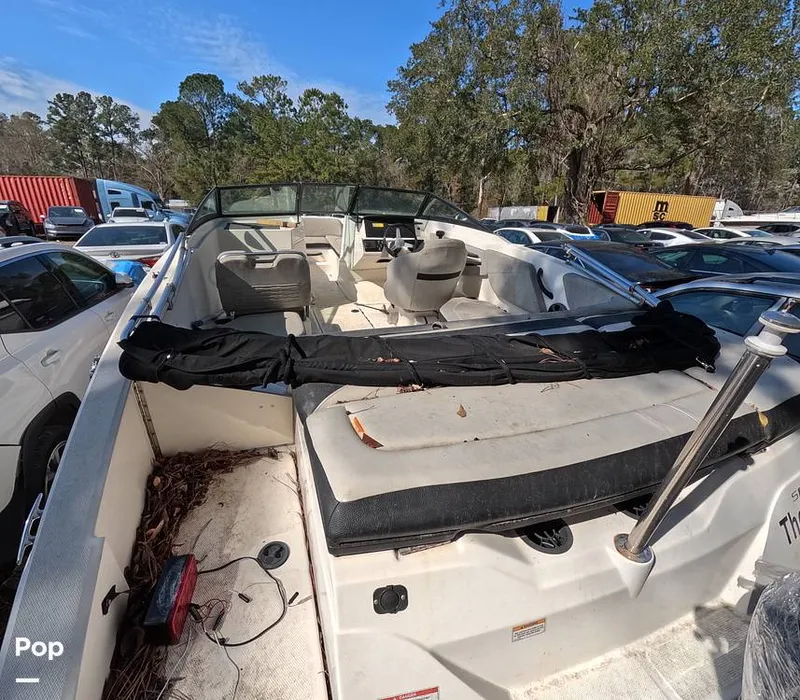 Slide: The Image of Sea Ray SPX 210 2022 - 16217808