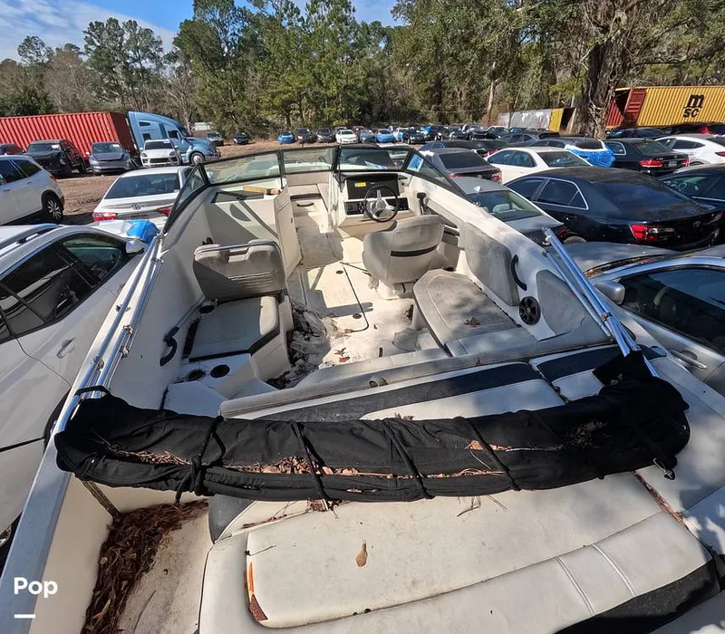 Slide: The Image of Sea Ray SPX 210 2022 - 16217809