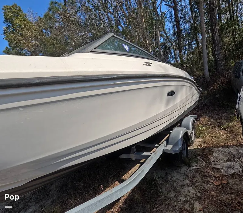 Slide: The Image of Sea Ray SPX 210 2022 - 16217778