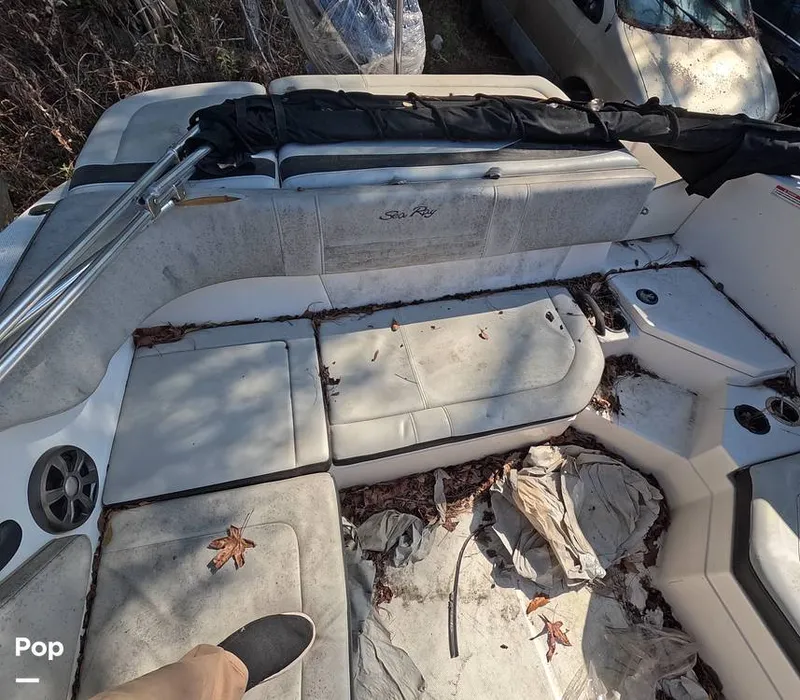 Slide: The Image of Sea Ray SPX 210 2022 - 16217815