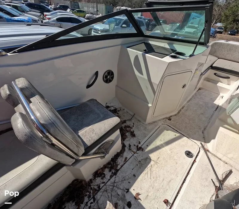 Slide: The Image of Sea Ray SPX 210 2022 - 16217832