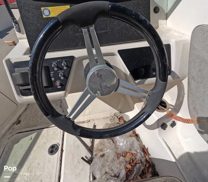 Slide: The Image of Sea Ray SPX 210 2022 - 16217834