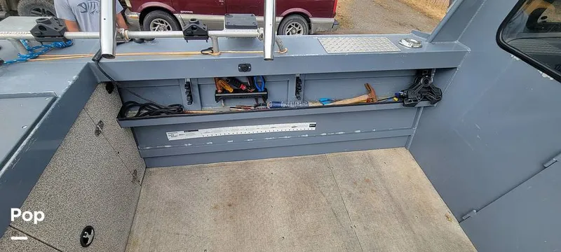 Slide: The Image of Raider 210 Explorer 2021 - 15912257