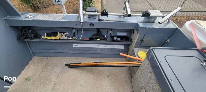 Slide: The Image of Raider 210 Explorer 2021 - 15912258