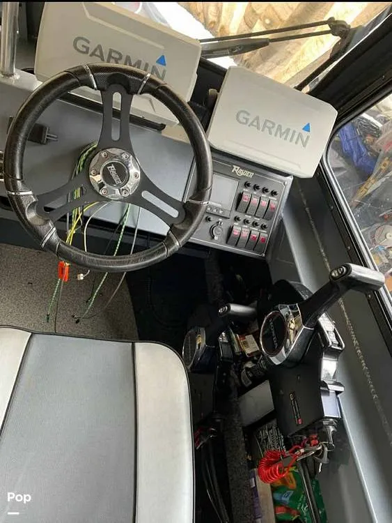 Slide: The Image of Raider 210 Explorer 2021 - 15877318