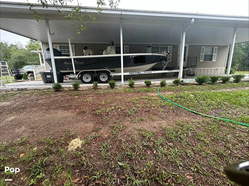 Slide: The Image of NauticStar Xts215 2018 - 16410400