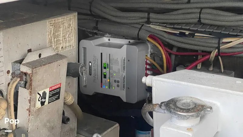 Slide: The Image of Battery Charger - 15878877