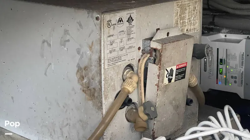 Slide: The Image of Hot Watertank - 15878878