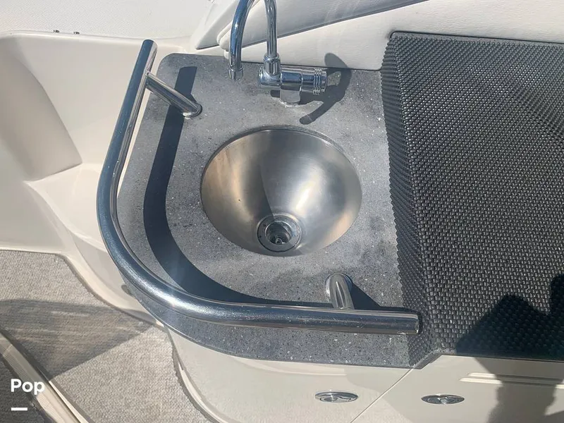 Slide: The Image of Sink - Cockpit - 15875452