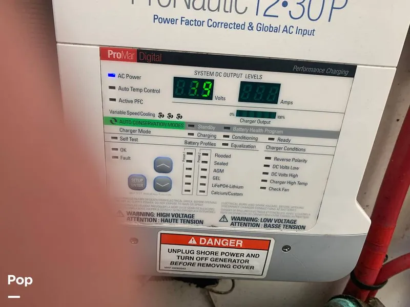 Slide: The Image of Battery Charger - 15875385