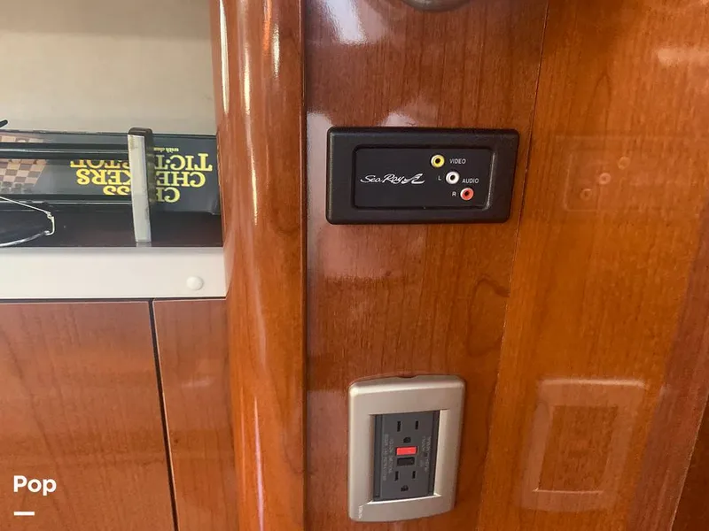 Slide: The Image of Sea Ray 350 Sundancer 2012 - 15875410