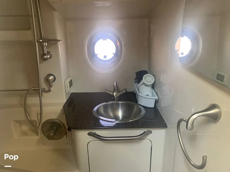 Slide: The Image of Bathroom Sink - 15875420