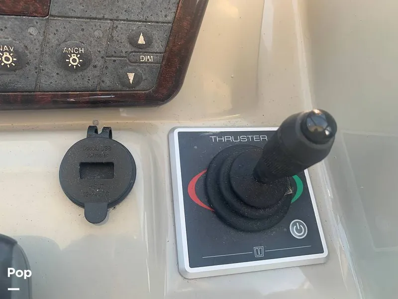 Slide: The Image of Thruster - Bow - 15875434