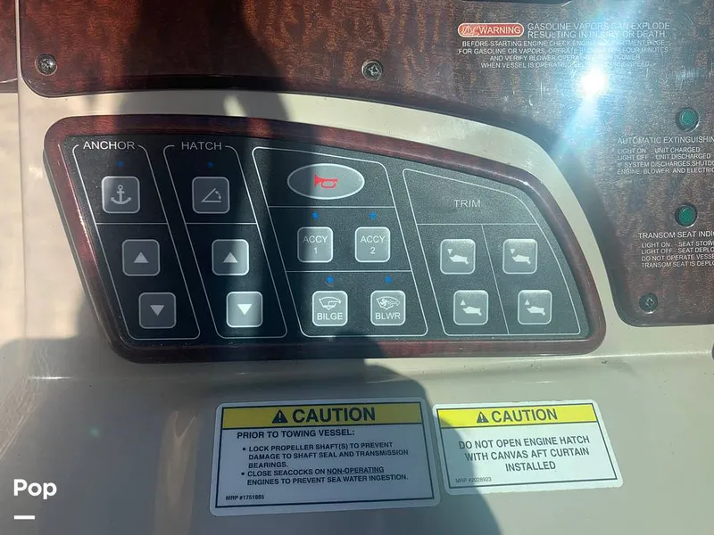 Slide: The Image of Sea Ray 350 Sundancer 2012 - 15875439