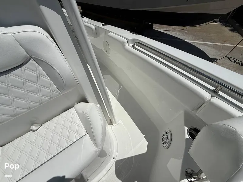 Slide: The Image of Sea Hunt Ultra 225 2018 - 15859629