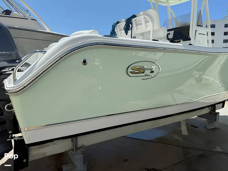 Slide: The Image of Sea Hunt Ultra 225 2018 - 15859659