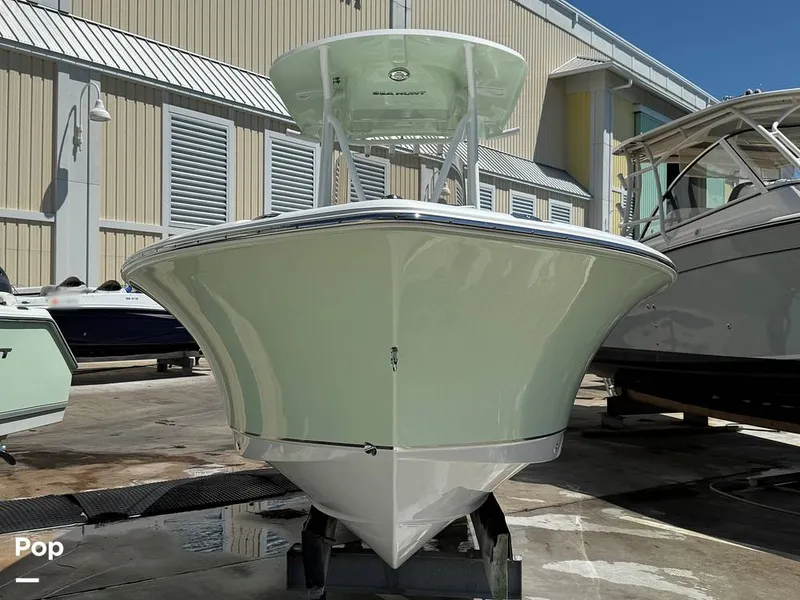 Slide: The Image of Sea Hunt Ultra 225 2018 - 15859547