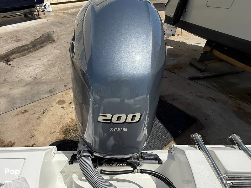 Slide: The Image of Sea Hunt Ultra 225 2018 - 15859577