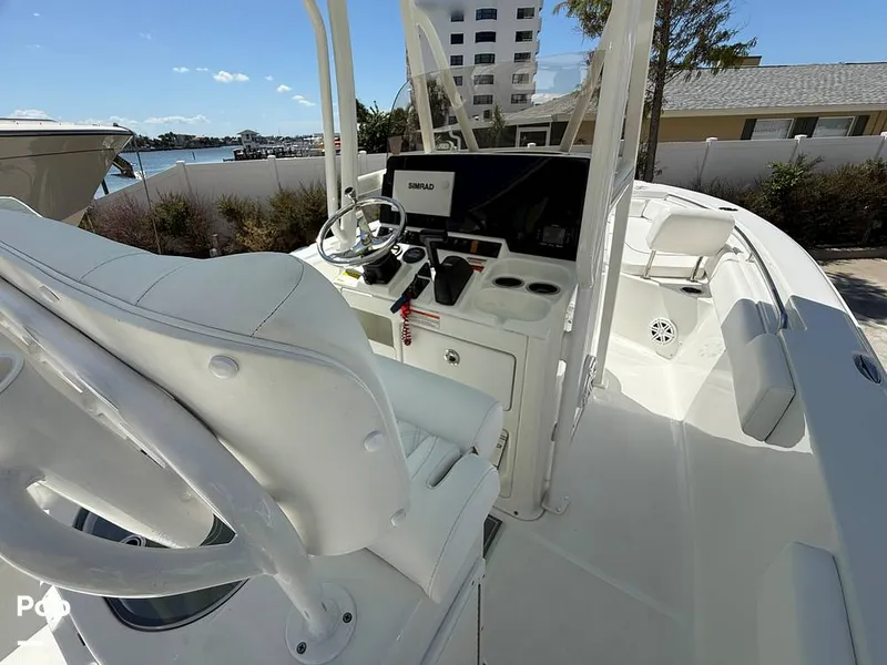 Slide: The Image of Sea Hunt Ultra 225 2018 - 15859587