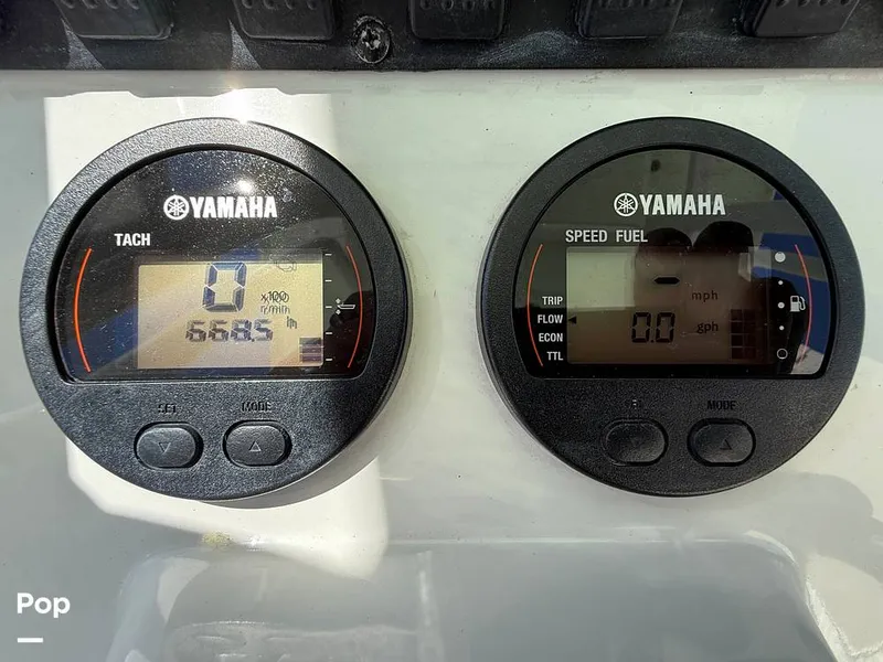 Slide: The Image of Sea Hunt Ultra 225 2018 - 15859607