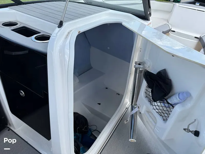 Slide: The Image of Private Head Porta Ever Use - 15874796