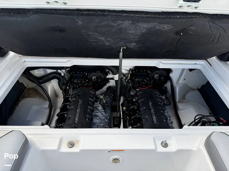 Slide: The Image of You Say Engine Hatch. - 15874795