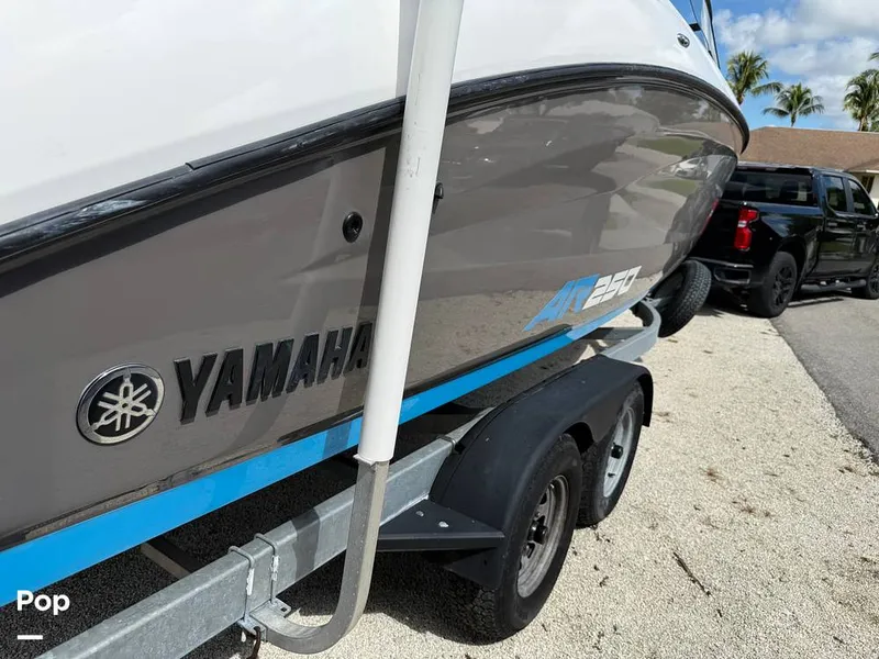 Slide: The Image of Yamaha AR 250 2022 - 15874823