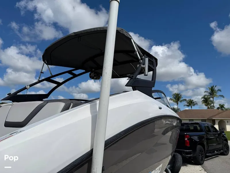 Slide: The Image of Yamaha AR 250 2022 - 15874825