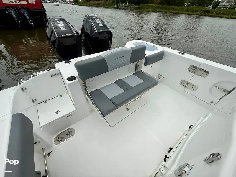 Slide: The Image of NauticStar 292 Legacy 2025 - 15845342