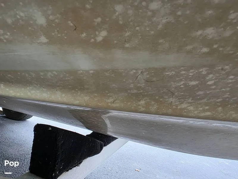 Slide: The Image of Crownline Boats 240 LS 2007 - 15878683