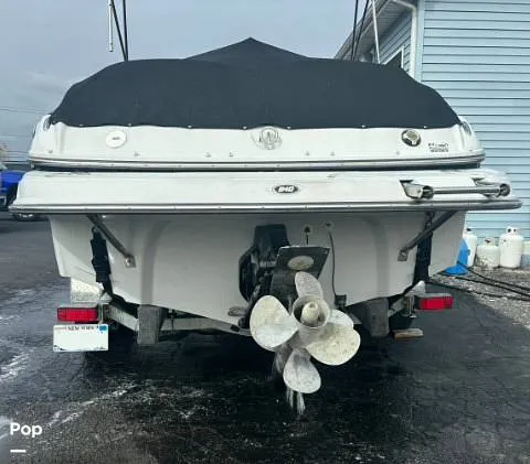 Slide: The Image of Crownline Boats 240 LS 2007 - 15964928