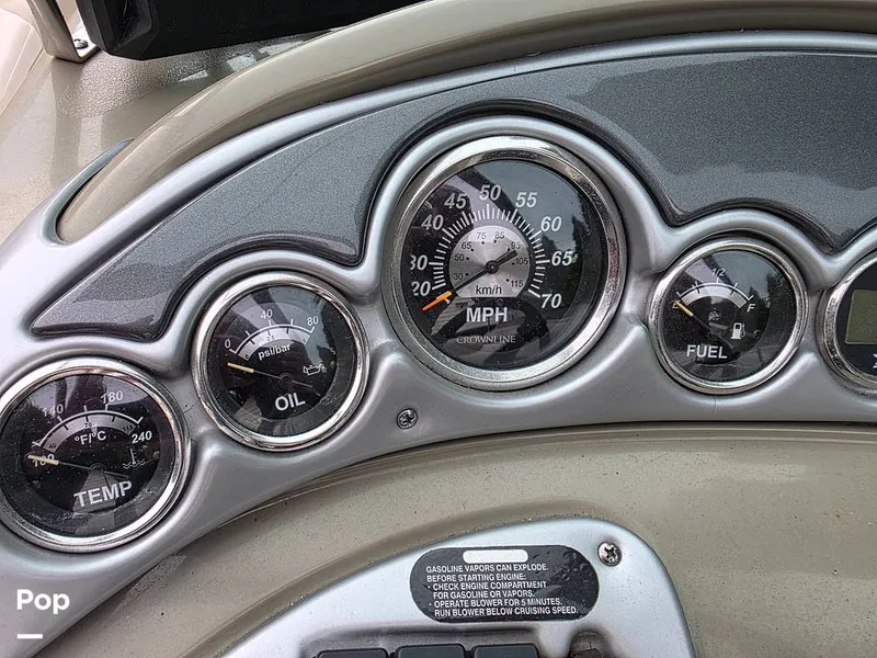 Slide: The Image of Crownline Boats 240 LS 2007 - 15878711