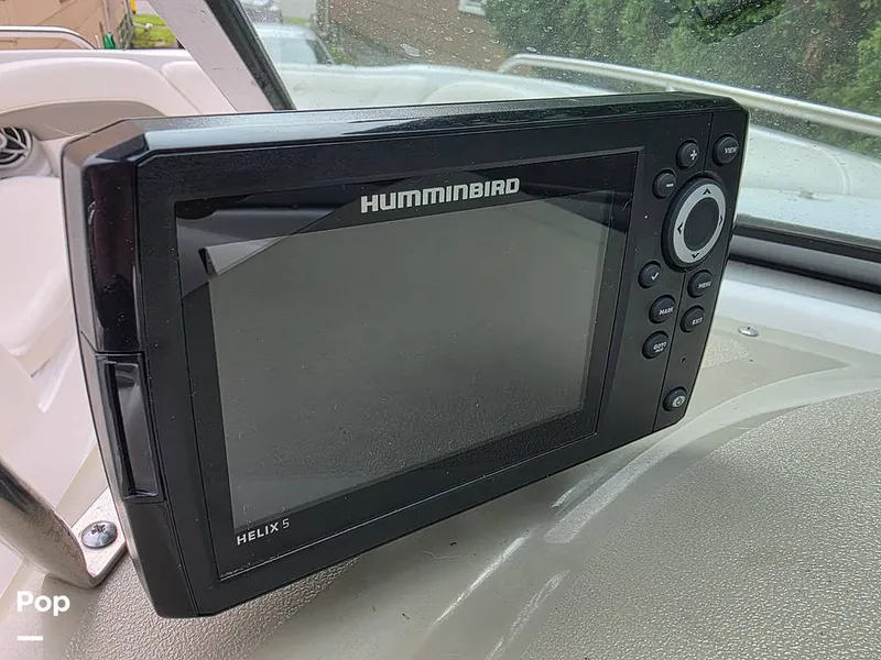 Slide: The Image of Crownline Boats 240 LS 2007 - 15878712