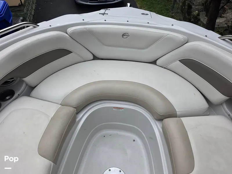 Slide: The Image of Crownline Boats 240 LS 2007 - 15878727