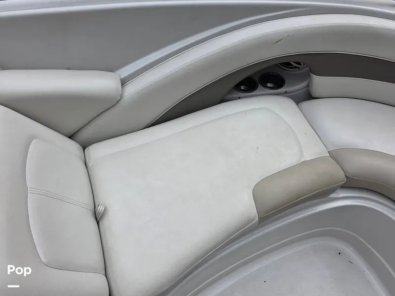 Slide: The Image of Crownline Boats 240 LS 2007 - 15878728