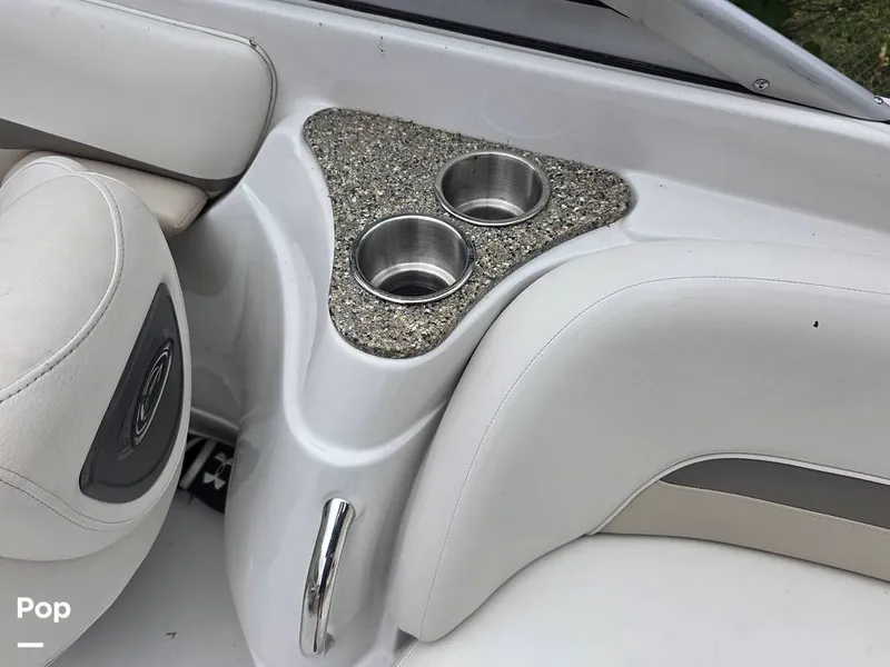 Slide: The Image of Crownline Boats 240 LS 2007 - 15878738