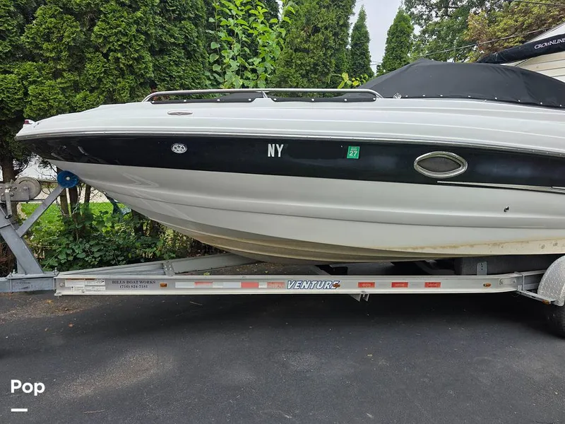 Slide: The Image of Crownline Boats 240 LS 2007 - 15878675