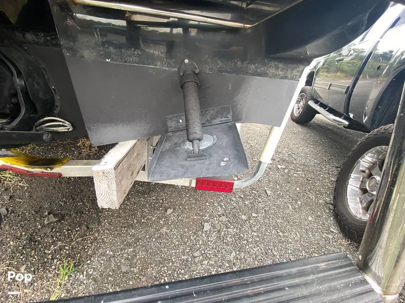 Slide: The Image of Sea Ray 240 Sundancer 2011 - 15904484