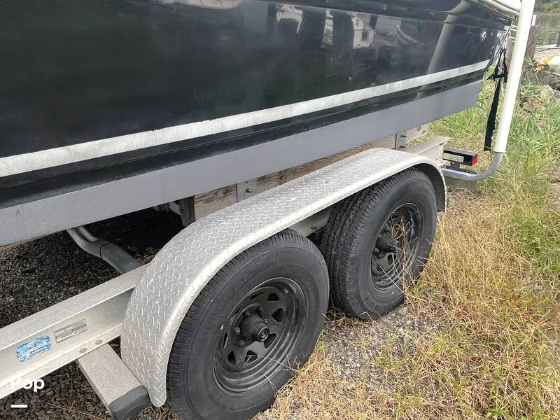 Slide: The Image of Sea Ray 240 Sundancer 2011 - 15904493