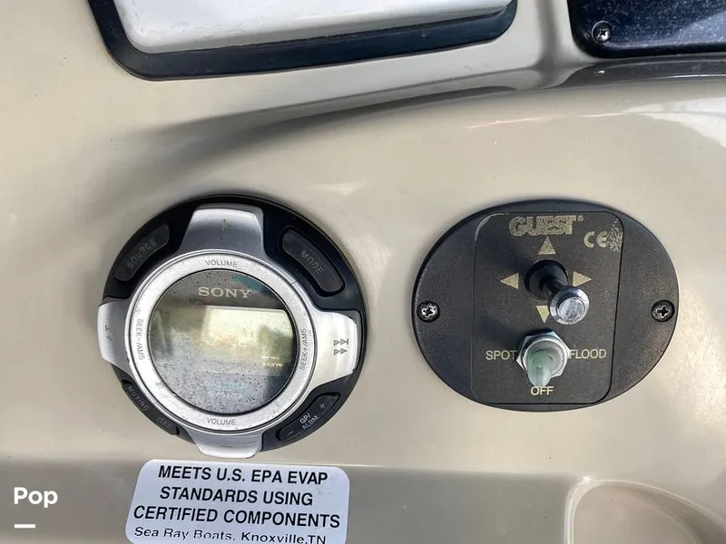 Slide: The Image of Sea Ray 240 Sundancer 2011 - 15906238