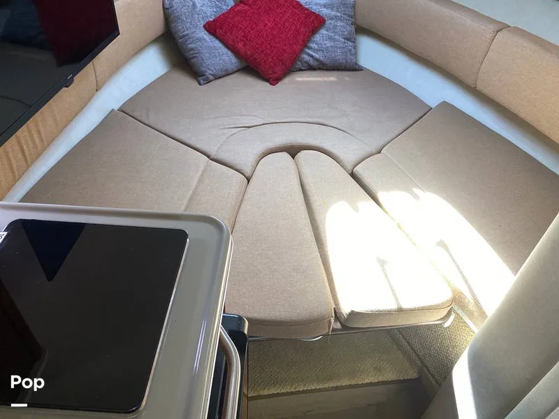 Slide: The Image of Sea Ray 240 Sundancer 2011 - 15906239