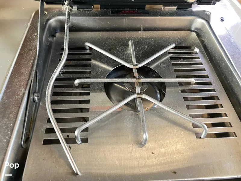 Slide: The Image of Sea Ray 240 Sundancer 2011 - 15906398