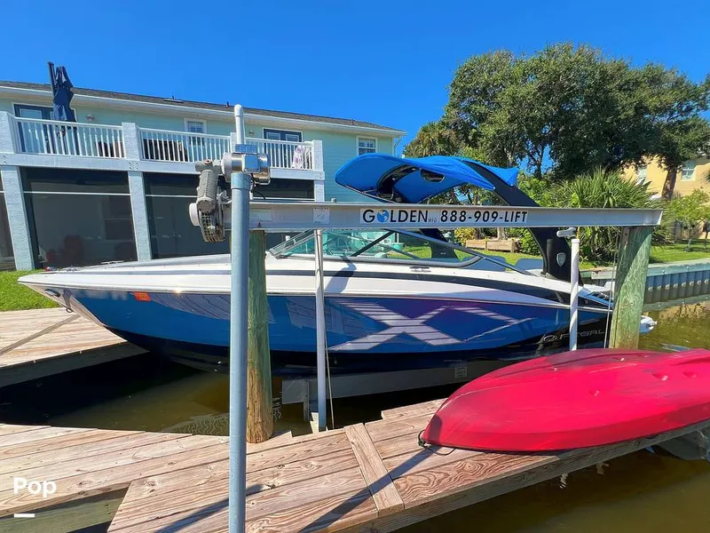 Slide: The Image of Regal 24 FasDeck RX 2015 - 15893753