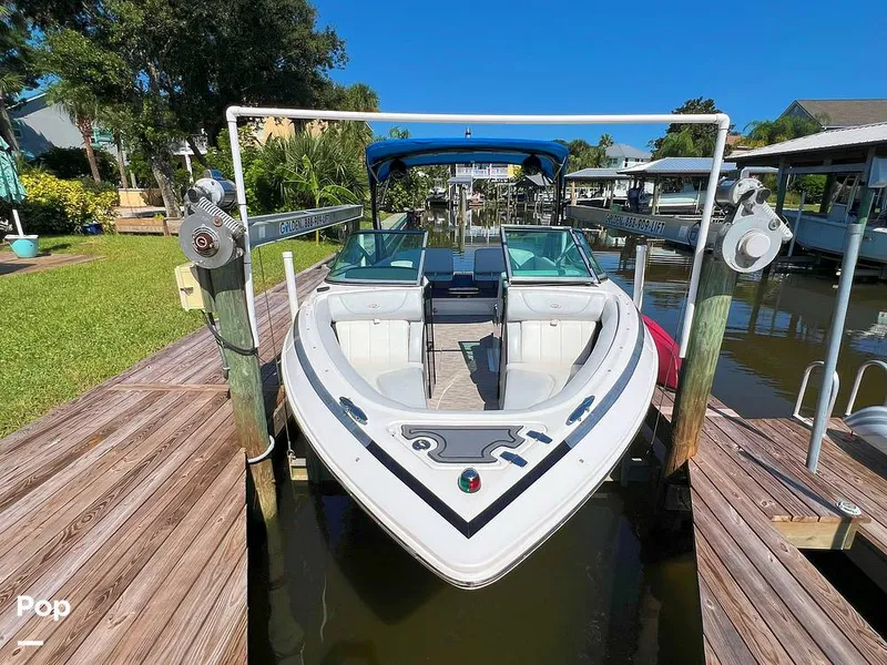 Slide: The Image of Regal 24 FasDeck RX 2015 - 15893755