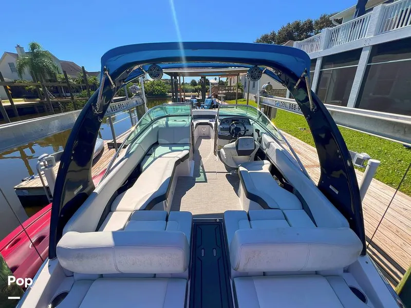 Slide: The Image of Regal 24 FasDeck RX 2015 - 15893768