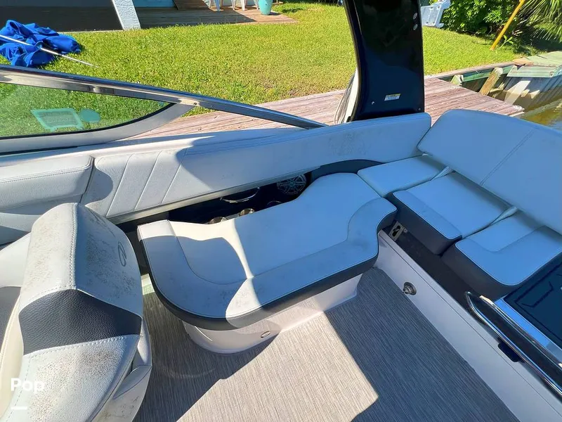 Slide: The Image of Regal 24 FasDeck RX 2015 - 15893780