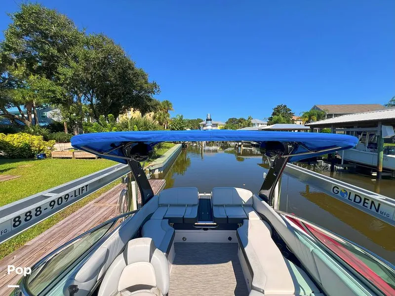 Slide: The Image of Regal 24 FasDeck RX 2015 - 15893810