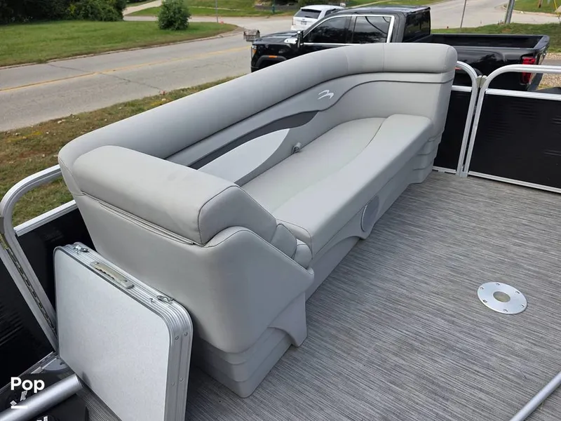 Slide: The Image of Bennington 24 SXSR 2022 - 15885995