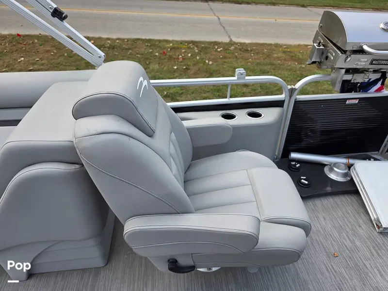 Slide: The Image of Bennington 24 SXSR 2022 - 15885998